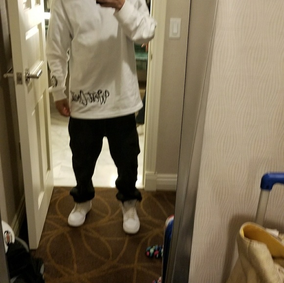 Shirts hats beanies plates coffee mugs hoodies etc - Picture 4 of 8